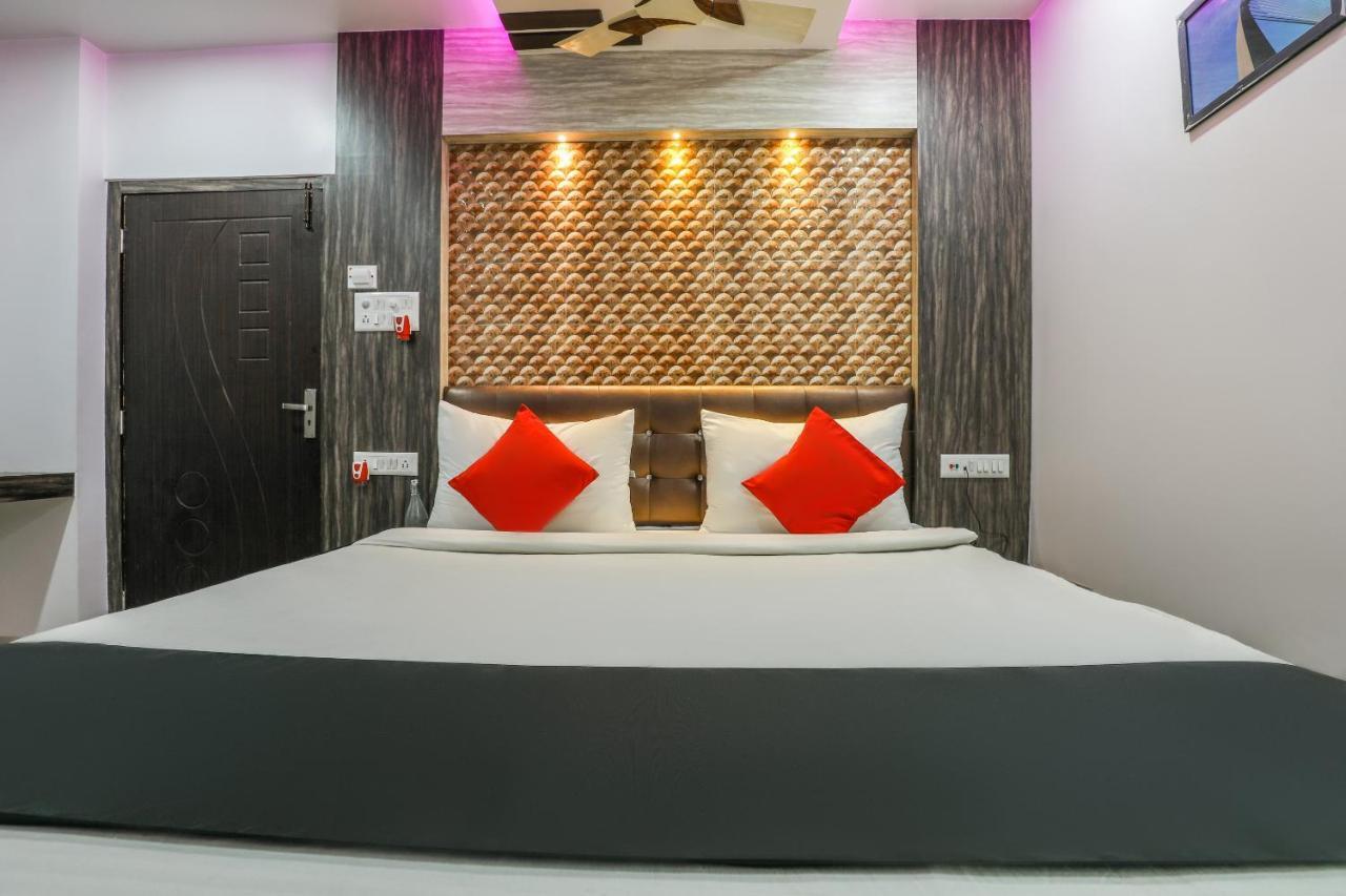Oyo 14472 Brahmaputra Guest House Guwahati Eksteriør bilde