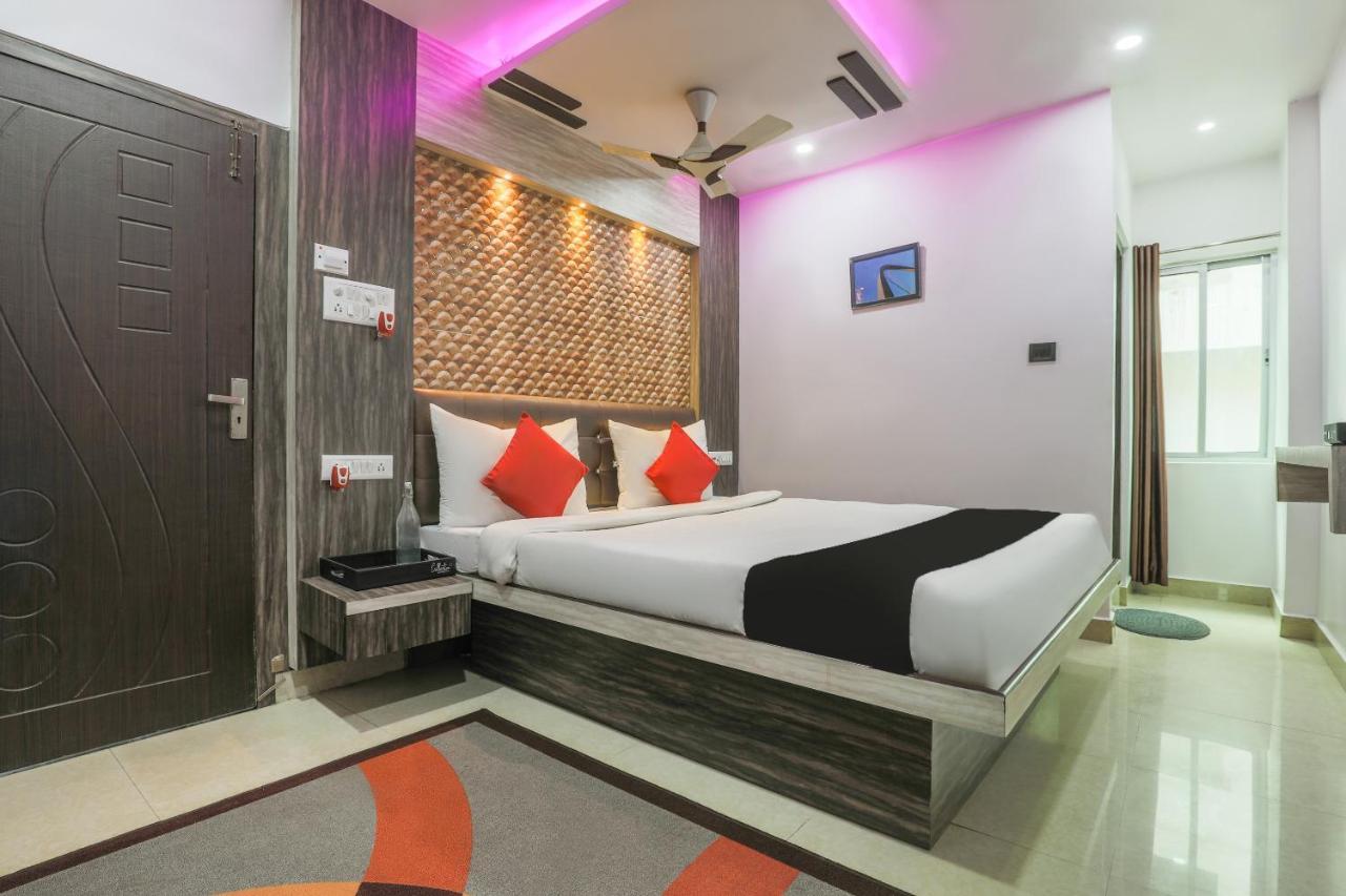 Oyo 14472 Brahmaputra Guest House Guwahati Eksteriør bilde